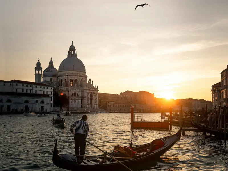 Romantic Venice Historic Rome and Beaches of Ischia