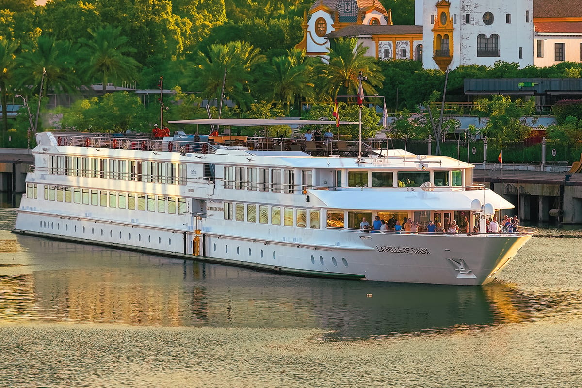 MS La Belle de Cadix on the Spain