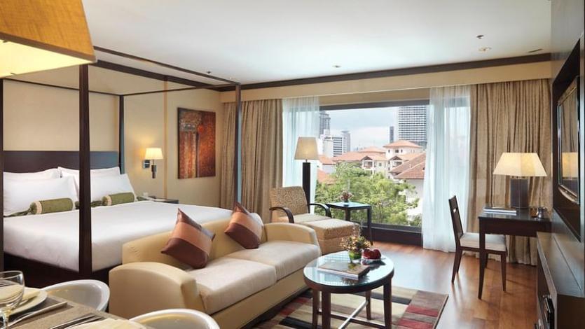 MiCasa All Suite Hotel - 1