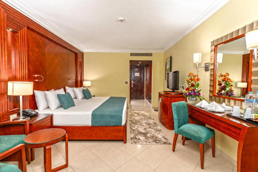 Xperience Sea Breeze Resort - 1