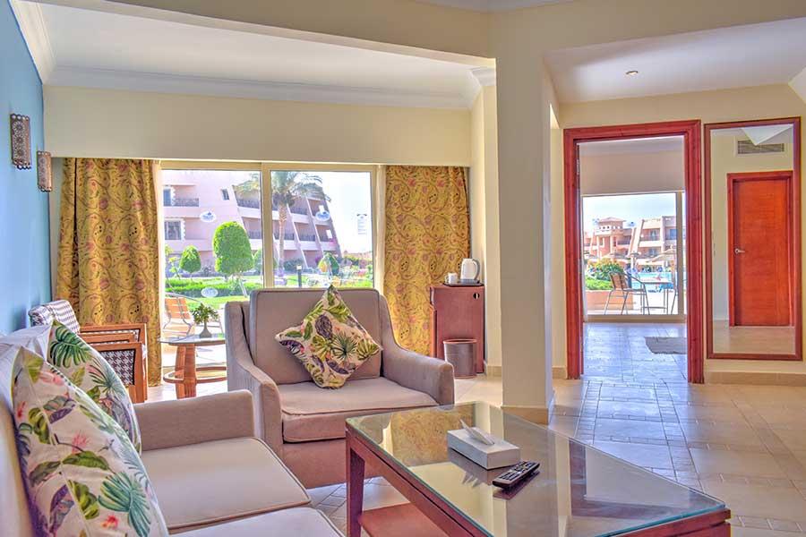 Jasmine Palace Resort And Spa - 3