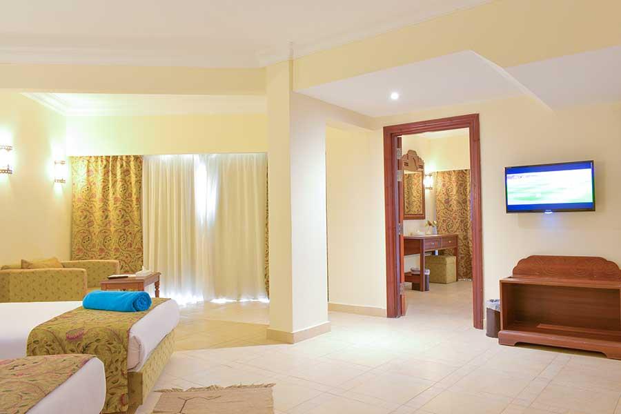 Jasmine Palace Resort And Spa - 5