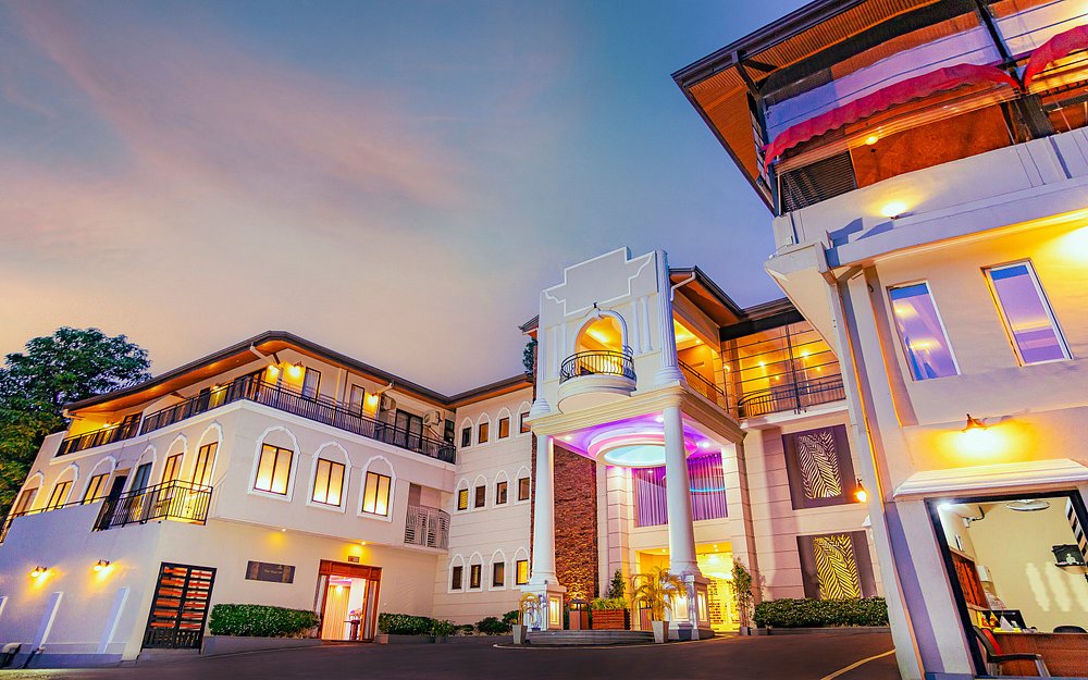 Royal Classic Resort, Kandy - 1