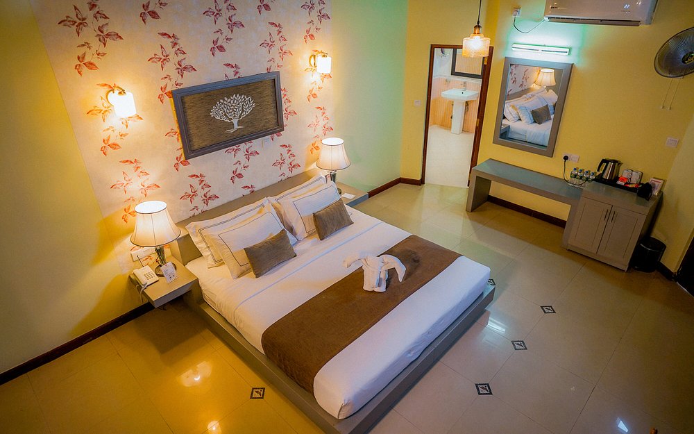 Royal Classic Resort, Kandy - 3