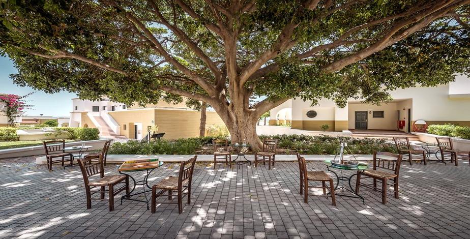 Experience An All Inclusive Luxury Stay In Rhodes - 11