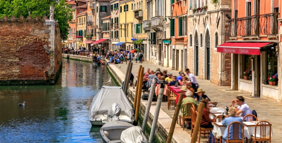 4 Star Venice  with Breakfast and Flights - 5