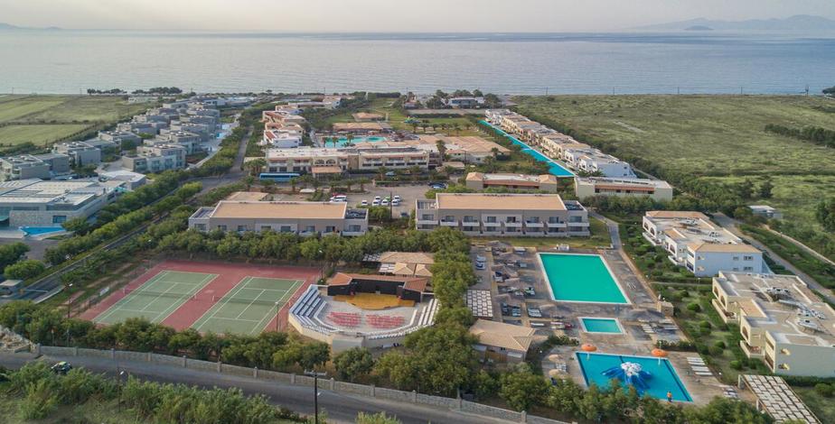 Akti Beach Club - 3