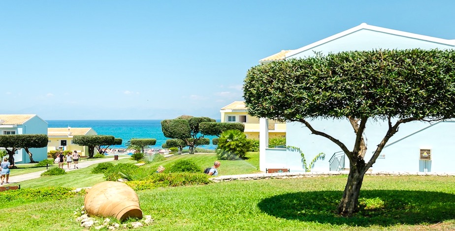 Mareblue Beach Resort - 9