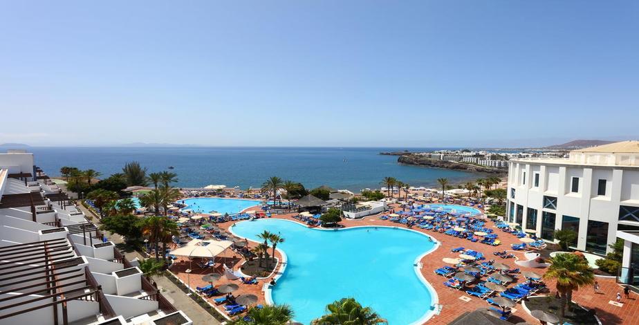 All Inclusive Escape To Charming Lanzarote - 1