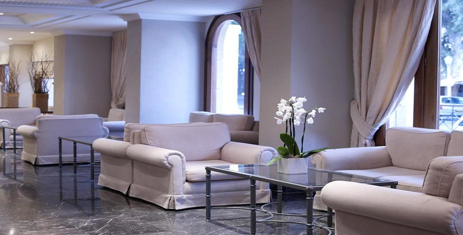 Mitsis Petit Palais Beach Hotel - 4