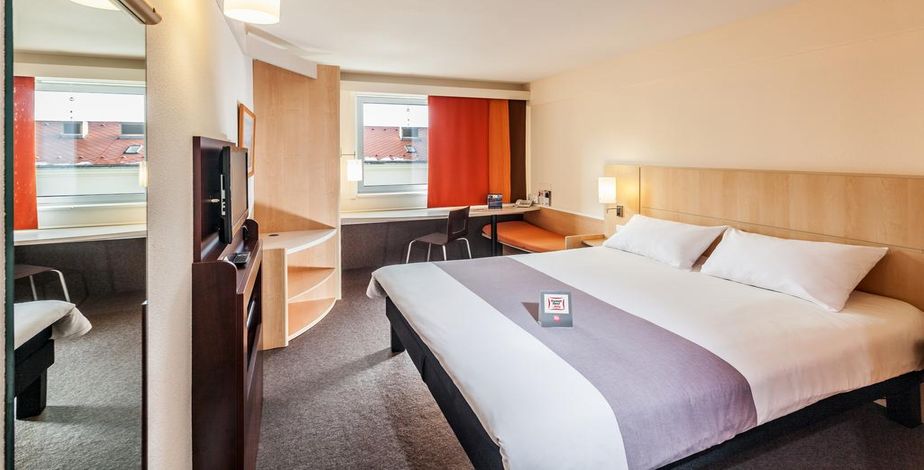 Ibis Praha Mala Strana - 4