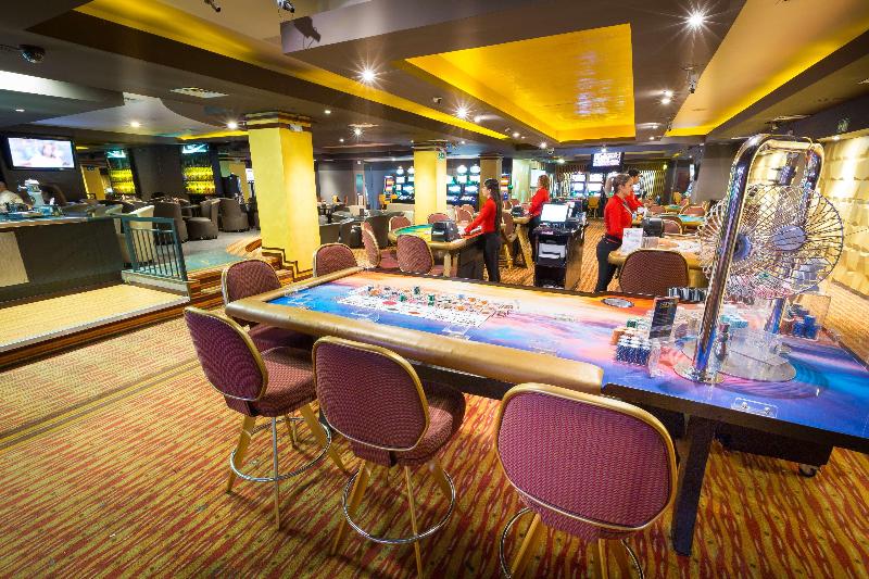 Best Western Irazu Hotel & Studios - 8