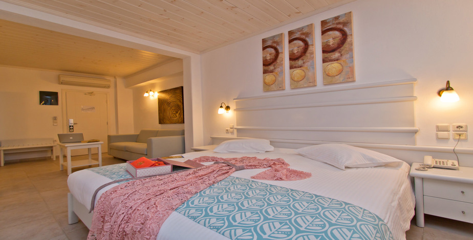 7 Nights At A 4 Star Hotel In The Magical Mykonos - 4
