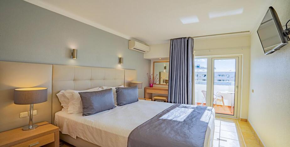 Holiday In Charming Algarve With All Inclusive Stay - 3
