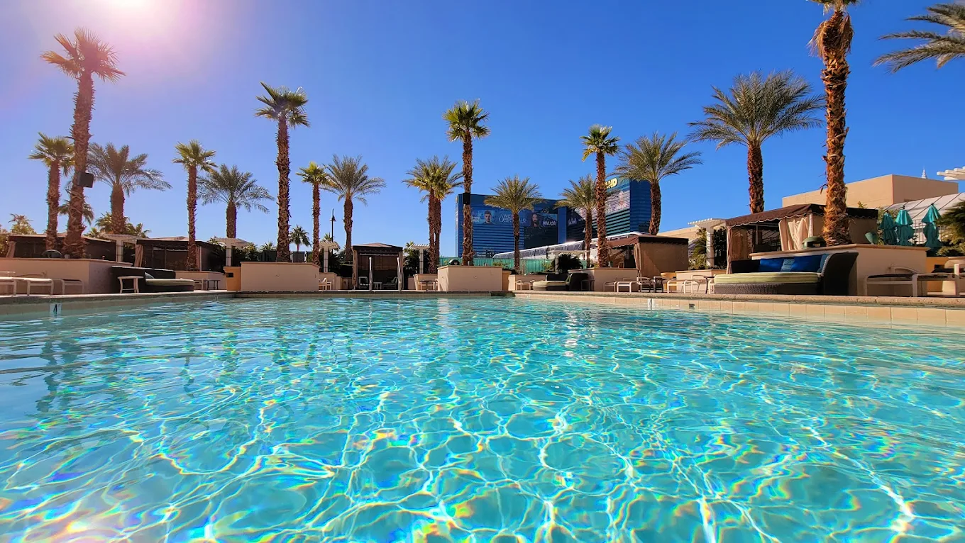 The Signature at MGM Grand - 3