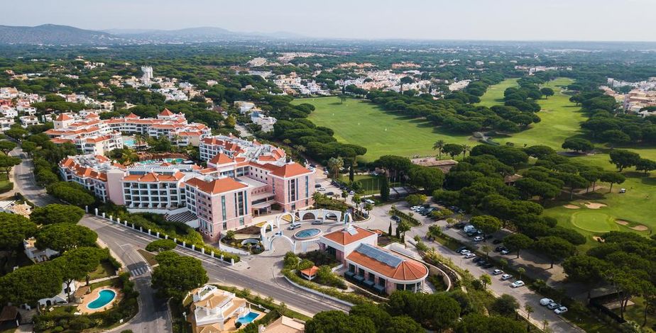 Hilton Vilamoura As Cascatas Golf Resort and Spa Hotel - 2
