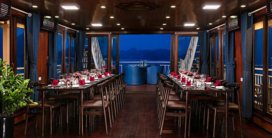 Flamingo Luxury Cruise, Halong - 1