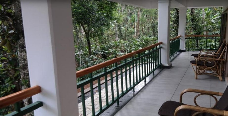 Pepper County -- Deluxe Home Stay, Thekaddy - 5