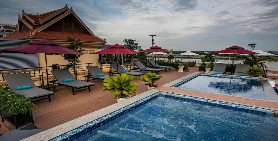 Ohana Phnom Penh Palace Hotel - 1