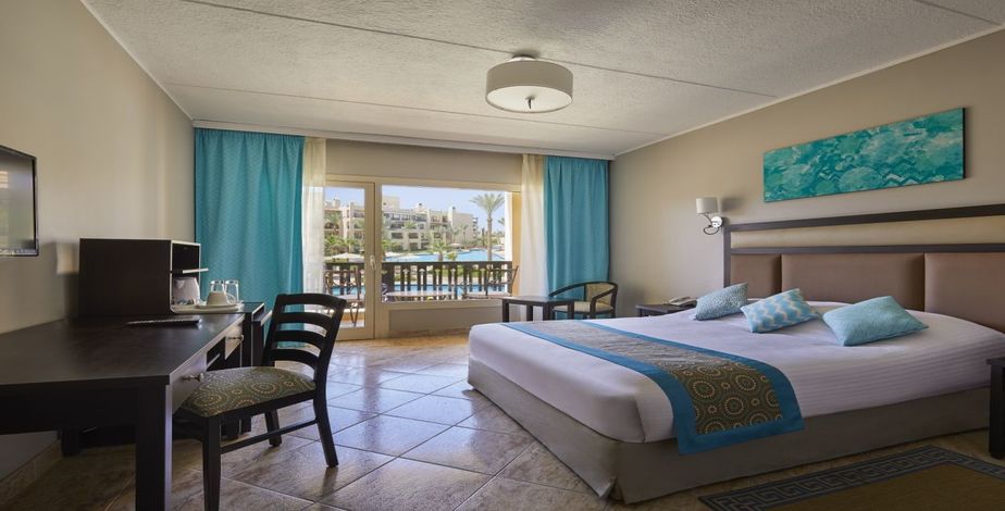 7 Night Hurghada Getaway With Luxury Hotel Stay - 5