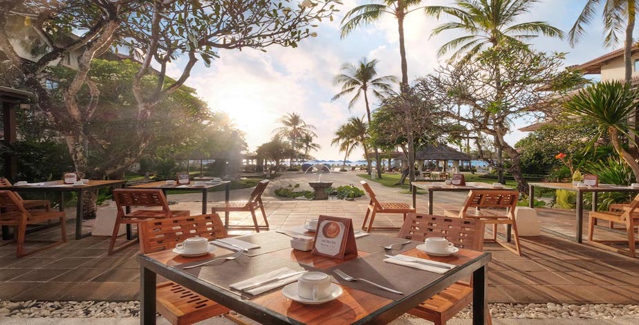 Hotel Nikko Bali Benoa Beach - 3