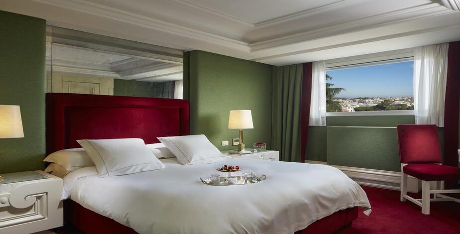 Hotel Lord Byron - 3