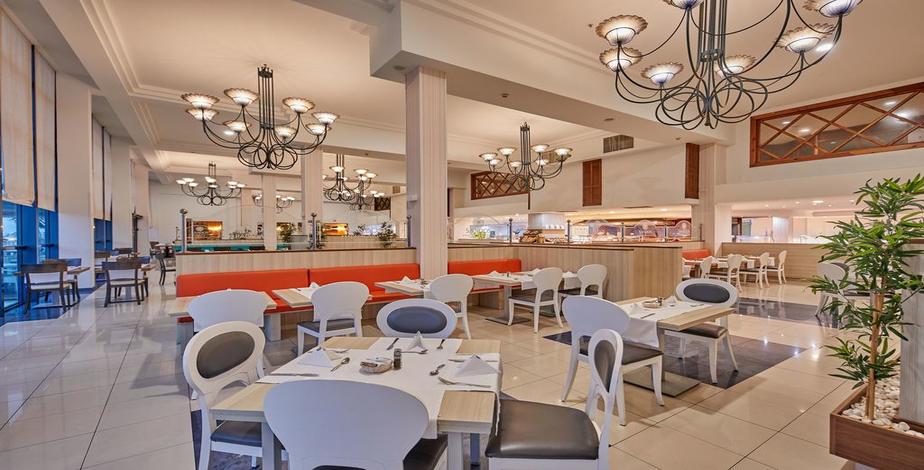 All Inclusive Escape To Charming Lanzarote - 6