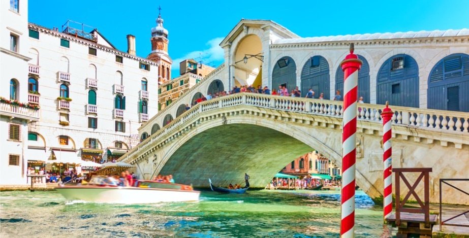 Romantic Venice and Delightful Lake Garda Twin Centre - 1