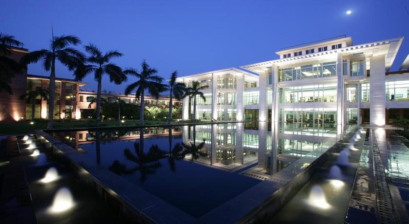 Jaypee Palace Hotel Agra - 1