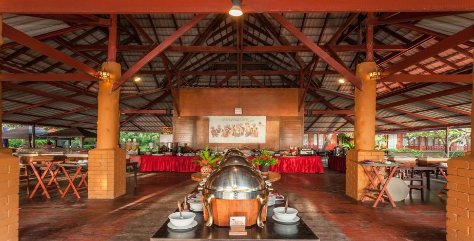 Phi Phi Erawan Palms Resort - 8